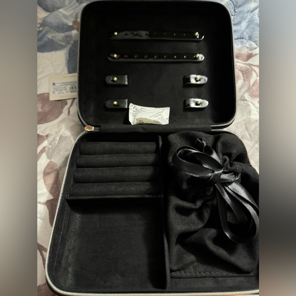A New Day Jewelry Case Organizer Silver/Pink